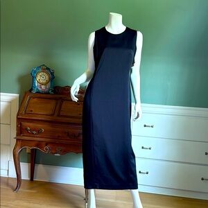 Doncaster Black Sheath Midi Dress Sleeveless Crew Neck